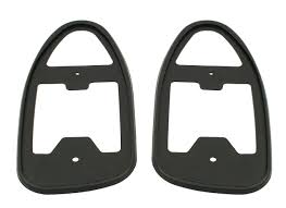 TAIL LIGHT SEALS, 68-70, PAIR